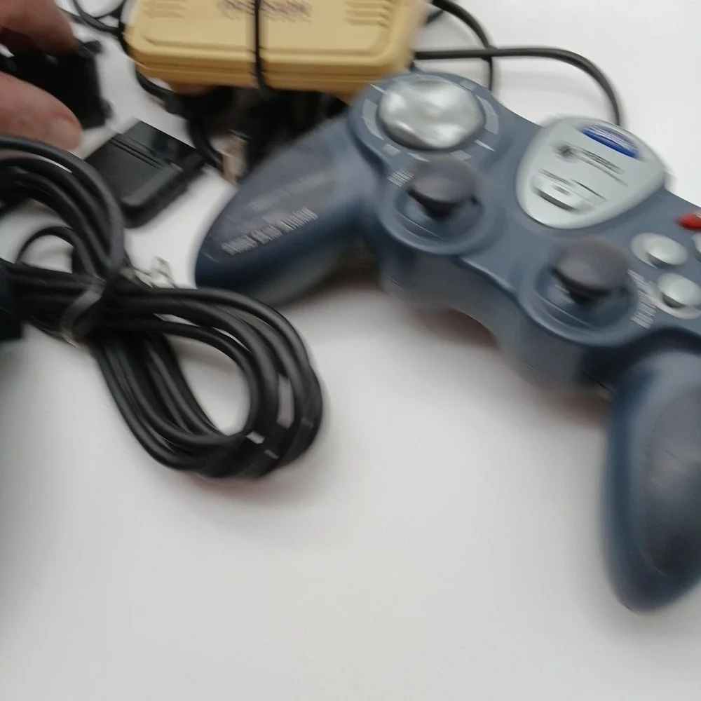 Video Game Controller Lot of 4 Jakks Pacific Star Wars Darth Vader Plug And Play